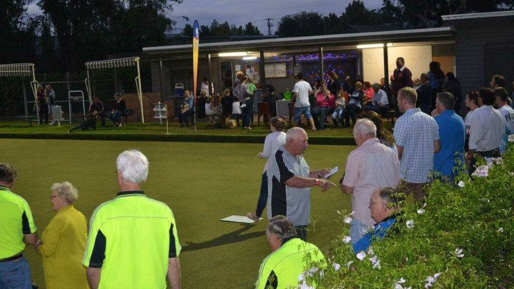 FULL HOUSE: A big crowd attended the inaugural barefoot bowls fundraiser for the Scone Neighbourhood Resource Centre.