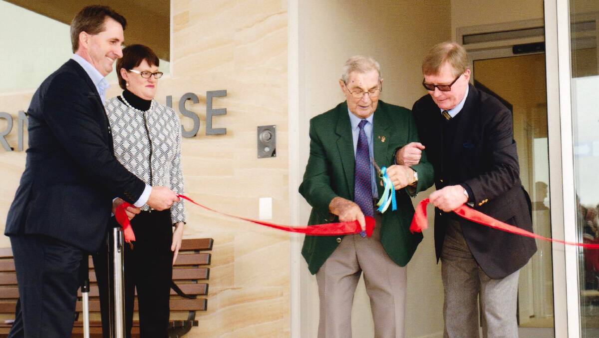 Jim Clark OAM and past Strathearn board president Bill Howey, officially opening Strathearn House in July 2016.
