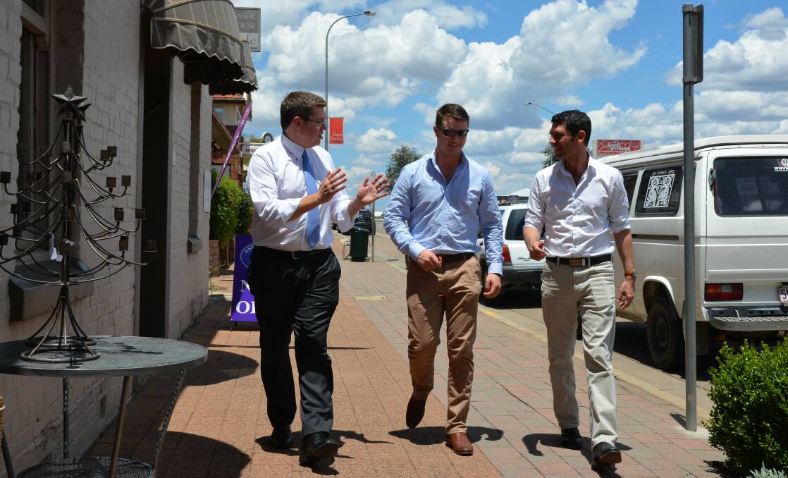 PUSH FOR INFRASTRUCTURE: Pat Conroy MP, Scone Chamber president David Luck and Labor candidate David Ewings in Scone.