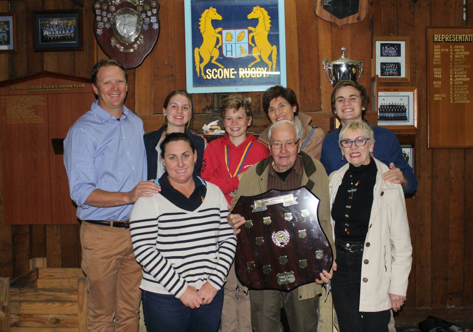 Adam O’Regan Memorial Club person of the Year recipients Angus Patterson and Renee Park with members of the O’Regan family.
 