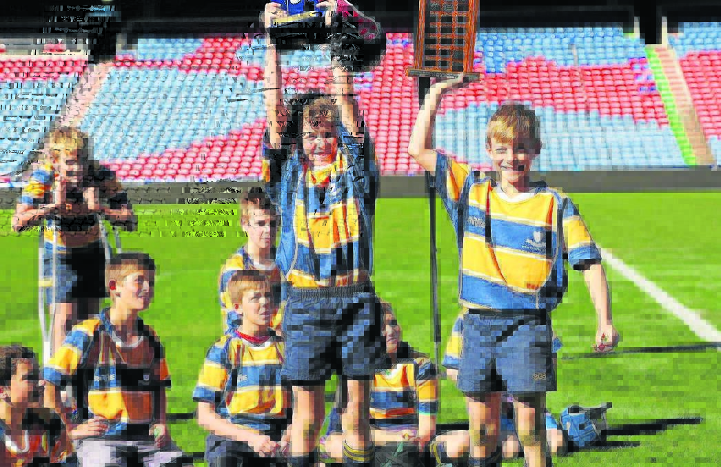Scone Grammar School Open Primary Rugby League team Sam Mount, Lachlan Park, Oscar Metcalf, Reagan Holstein, Hayden Bull, Lochlan McClean (holding trophy) and Hamish Watts  (holding trophy).
