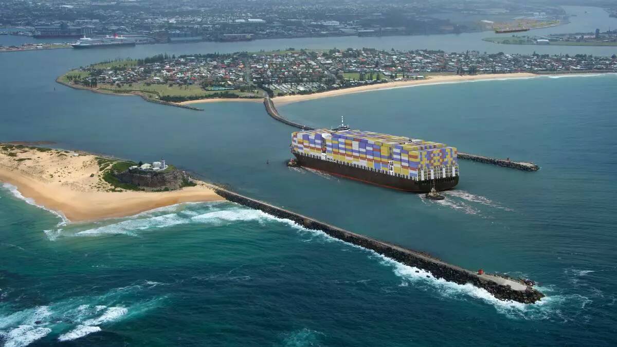 Greg Piper calls for Port of Newcastle modelling details to be released
