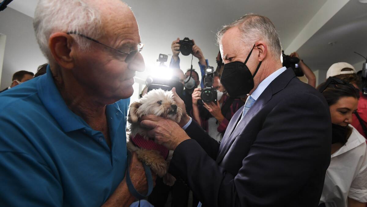 Mr Albanese at a retirement home in Nowra on Thursday. The Labor leader tested positive to COVID-19 later that day. Picture: AAP
